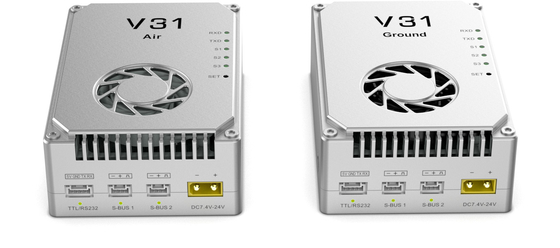De V31 digitale videoreceiver heeft een transmissieafstand van 30 km en kan worden aangepast aan verschillende zelfmoorddrones